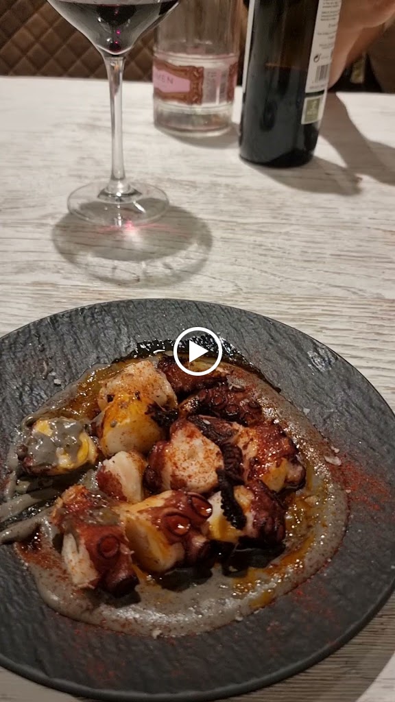A Fuego Restaurante — Videos