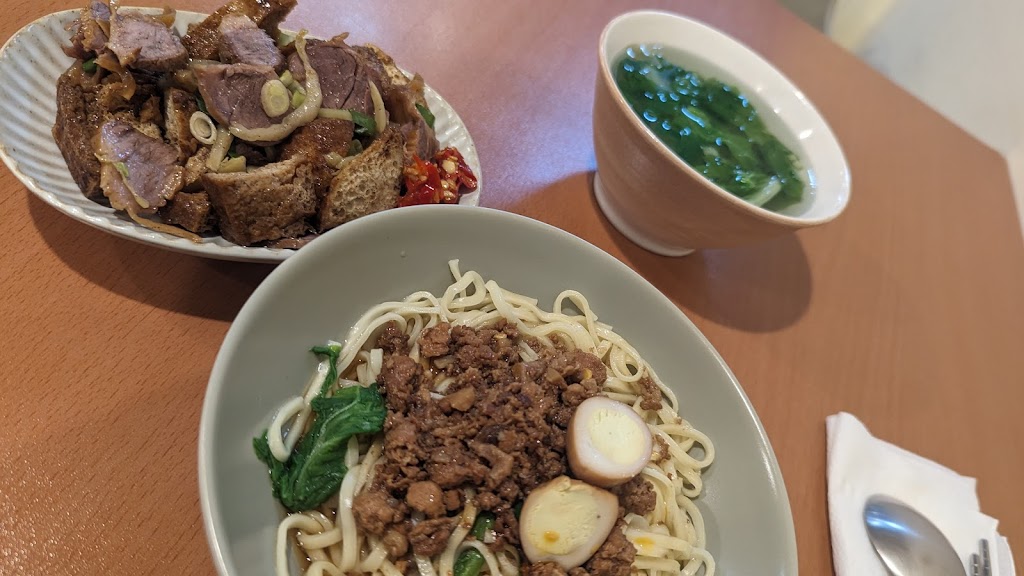 呷滷飯店 Eat Lu Wei 的照片