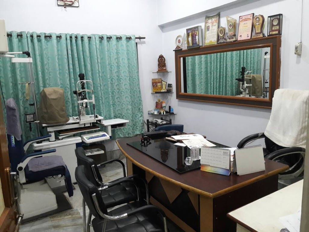 Dr Chhattani Dental And Eye Clinic