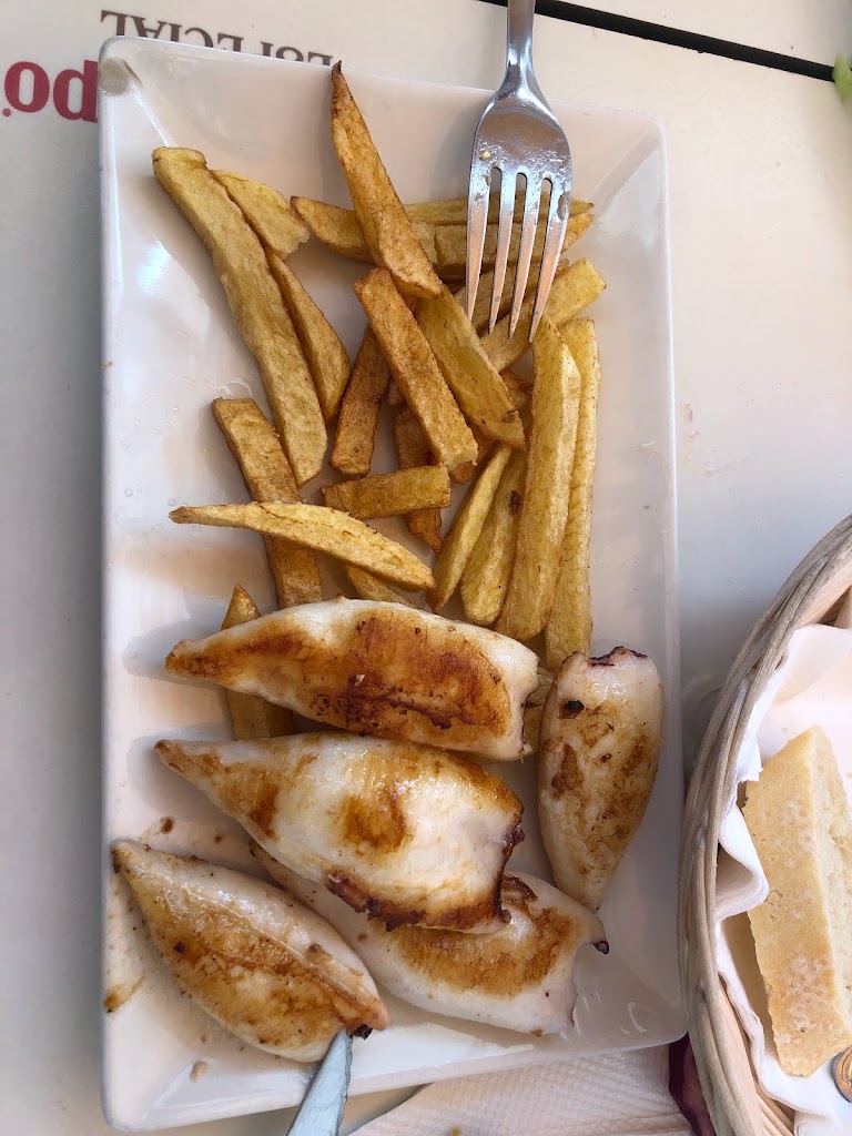 Bar Dos bocao's — Comida y bebida