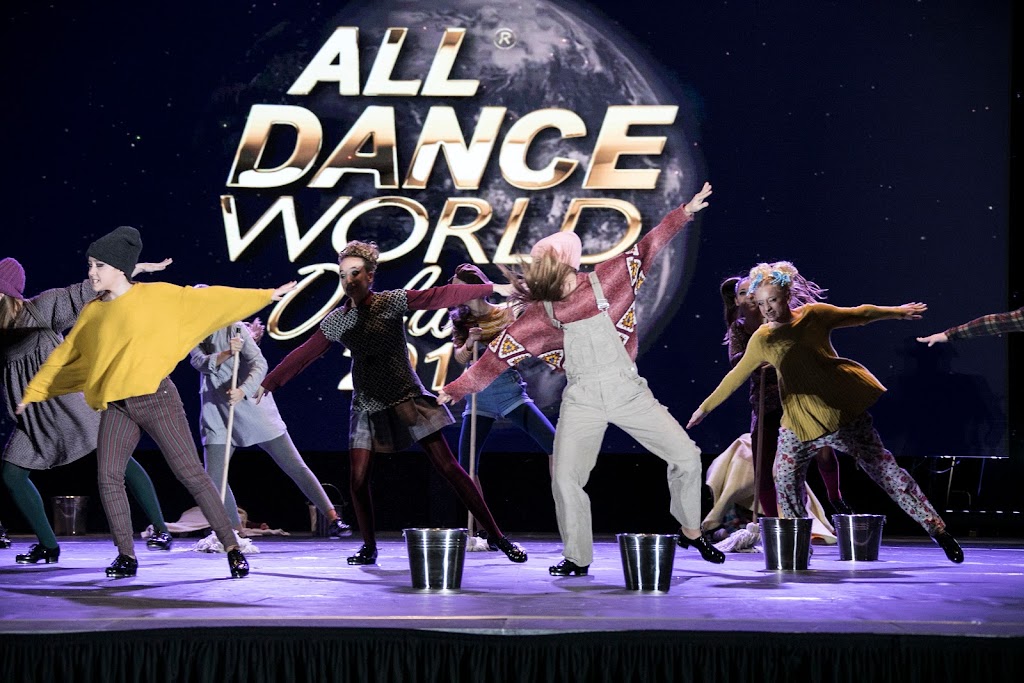 Davinia van Praag dance academy