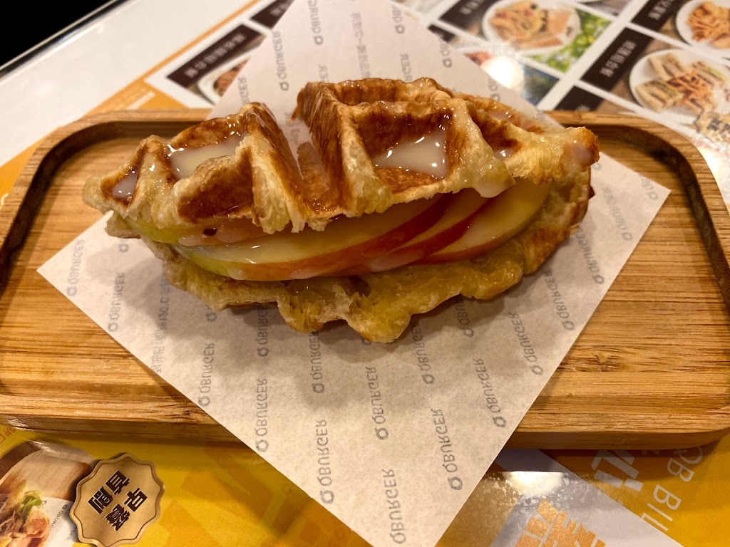 Q burger 汐止連興店 的照片