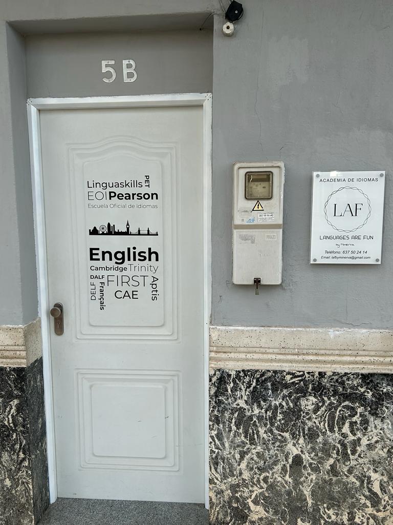 LAF Languages Are Fun by Minerva — Del propietario