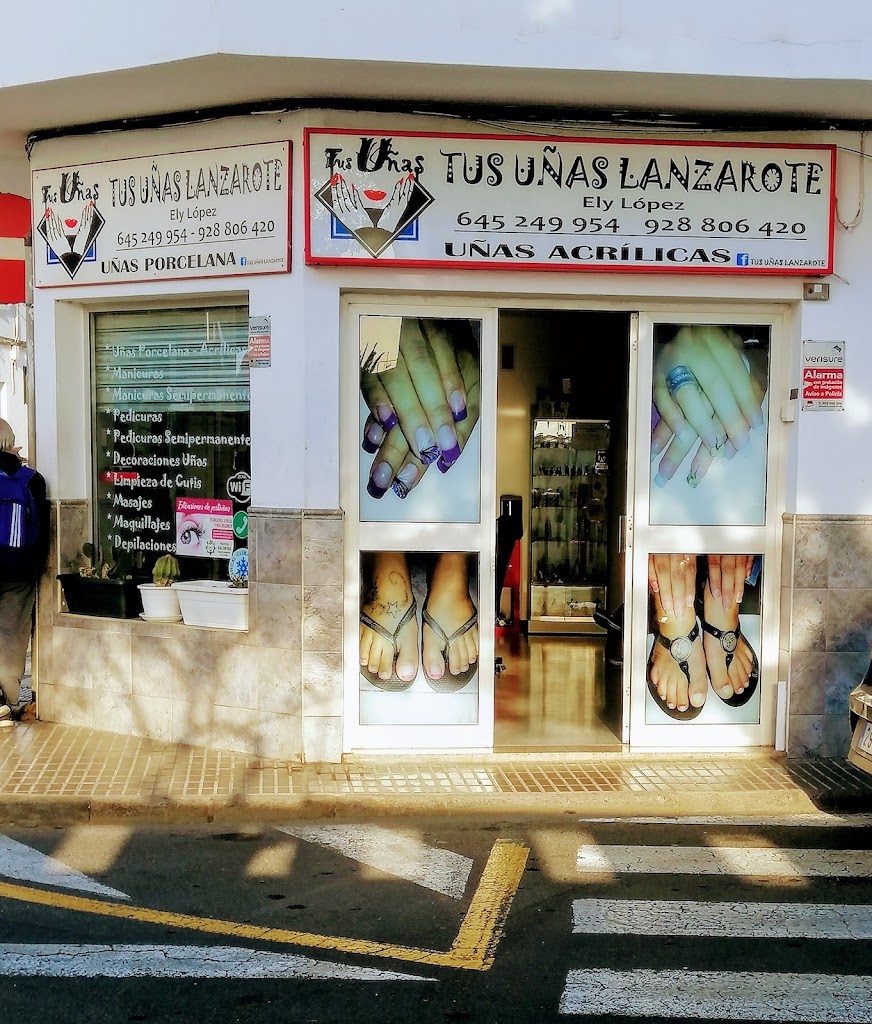 Ely Lopez salon de estetica — Exterior