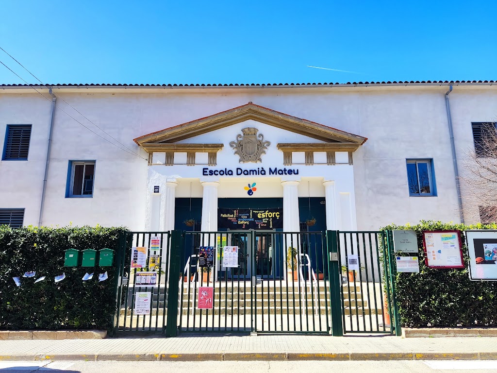 Escuela Damia Mateu
