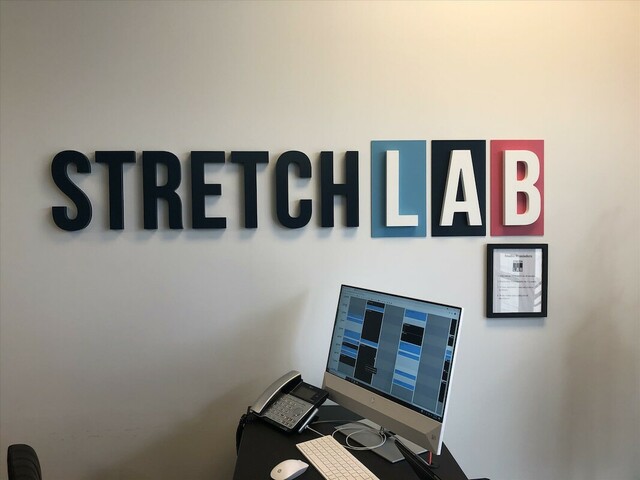  StretchLab