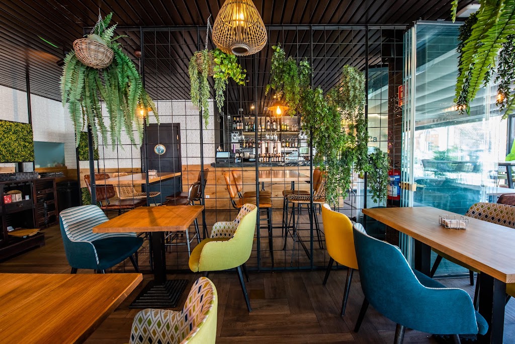 BaRRa de Pintxos Boadilla — Ambiente