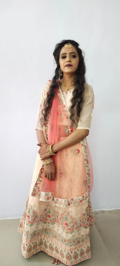 Arti S Hair Beauty Studio