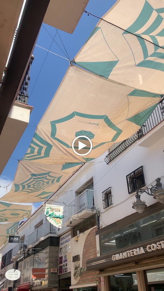 El Bodegon de Fabrice — Videos