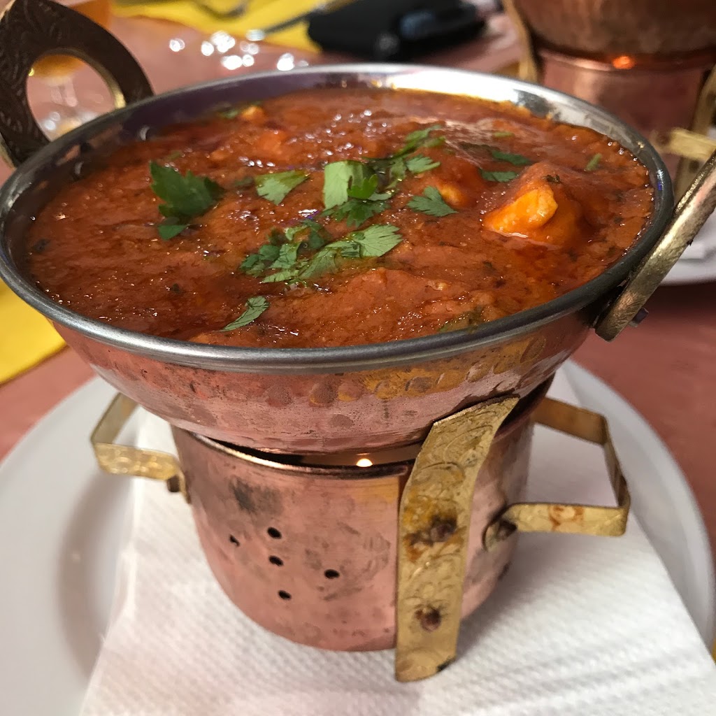 GET FRESH Restaurant — Vindaloo