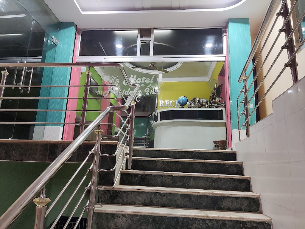 Hotel President Inn
