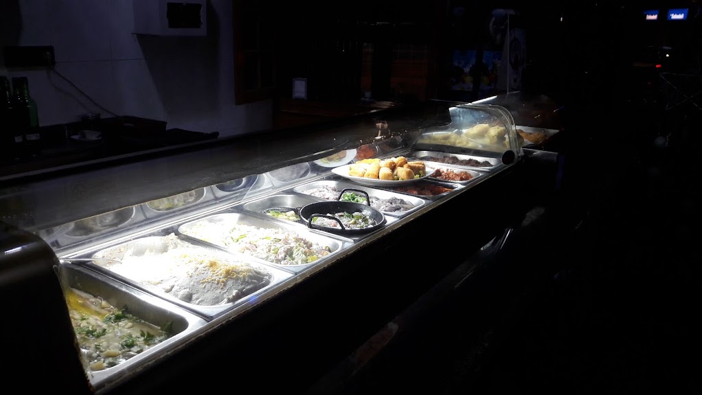 Cafe Bar Plaza — Ambiente