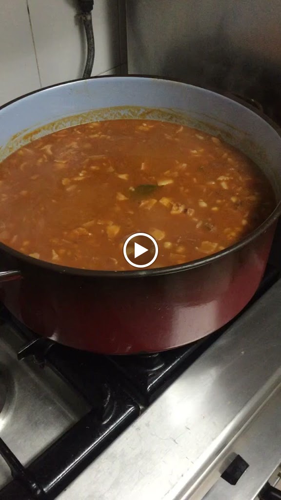 El Rincon de Rosario — Comida y bebida