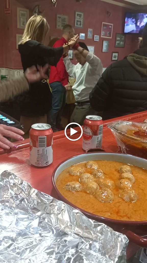 Bar 1 mas — Comida y bebida
