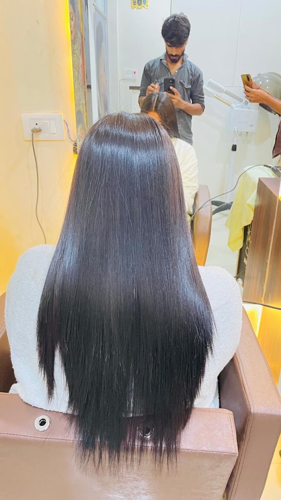 A Glam Hair Beauty Salon