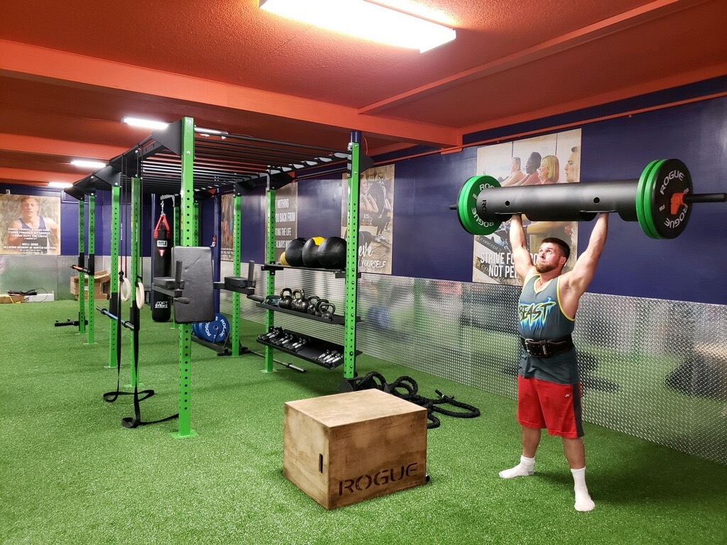  Fitness 2000 Gym King