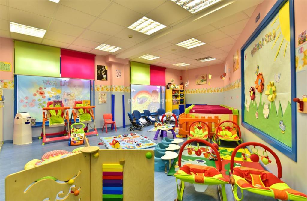 Escuela Infantil Bilingue Os Pequerrechos- A Zapateira