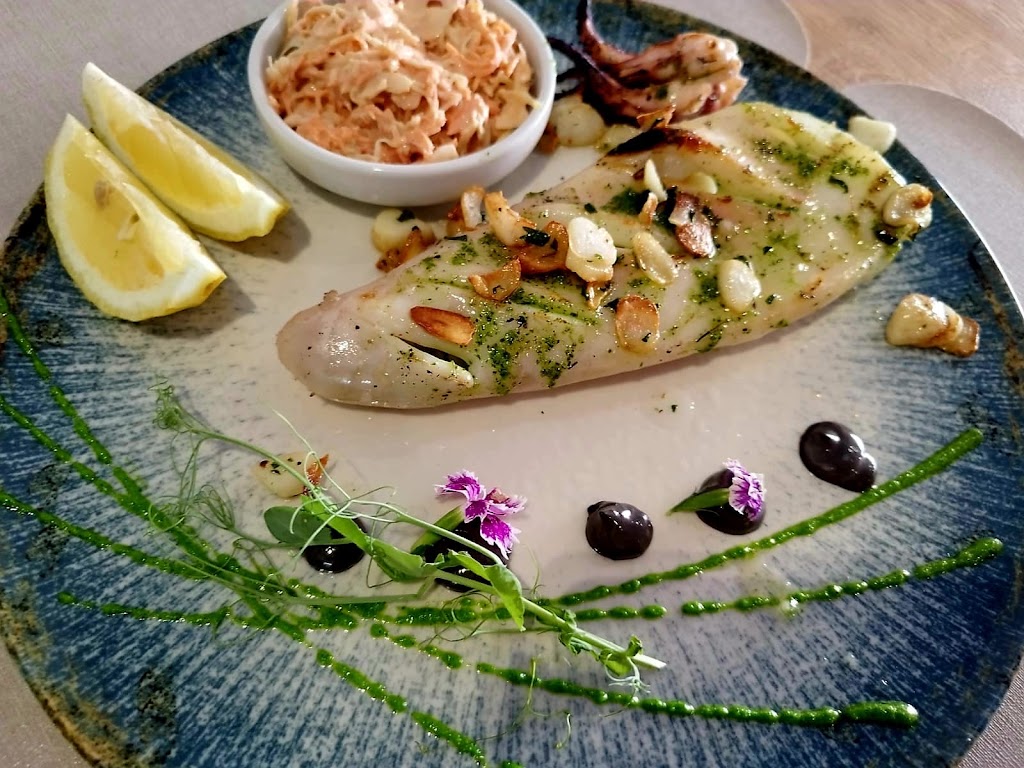 El Varadero de Mogan — Comida y bebida