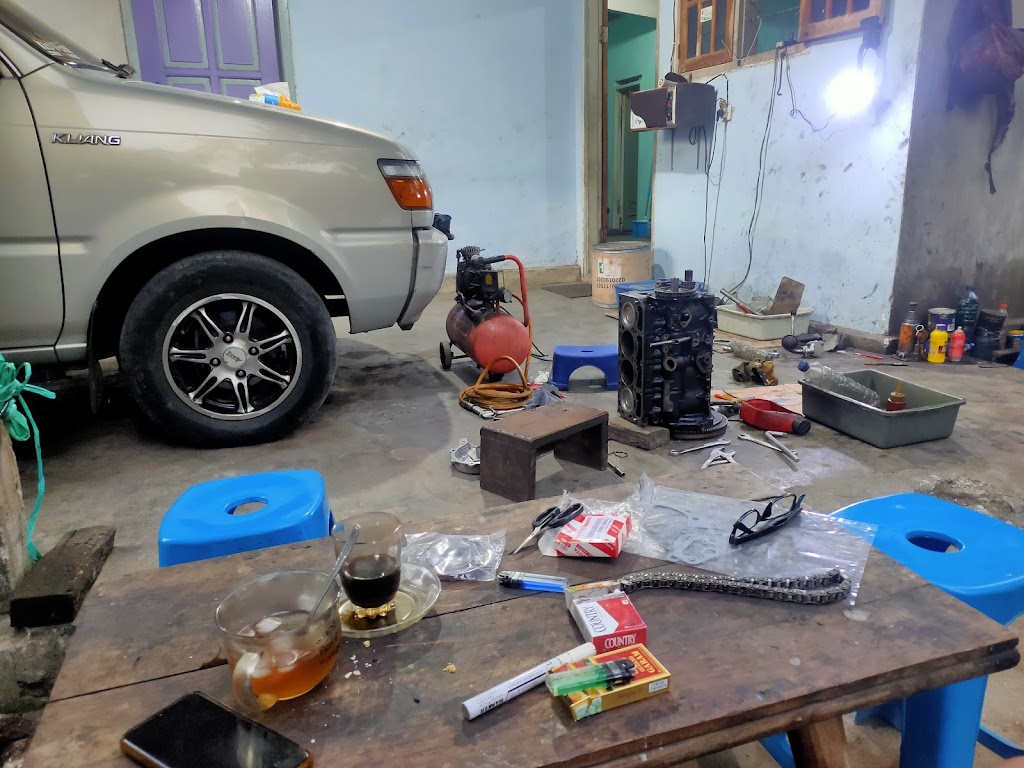 Bengkel Mobil Mbah Di