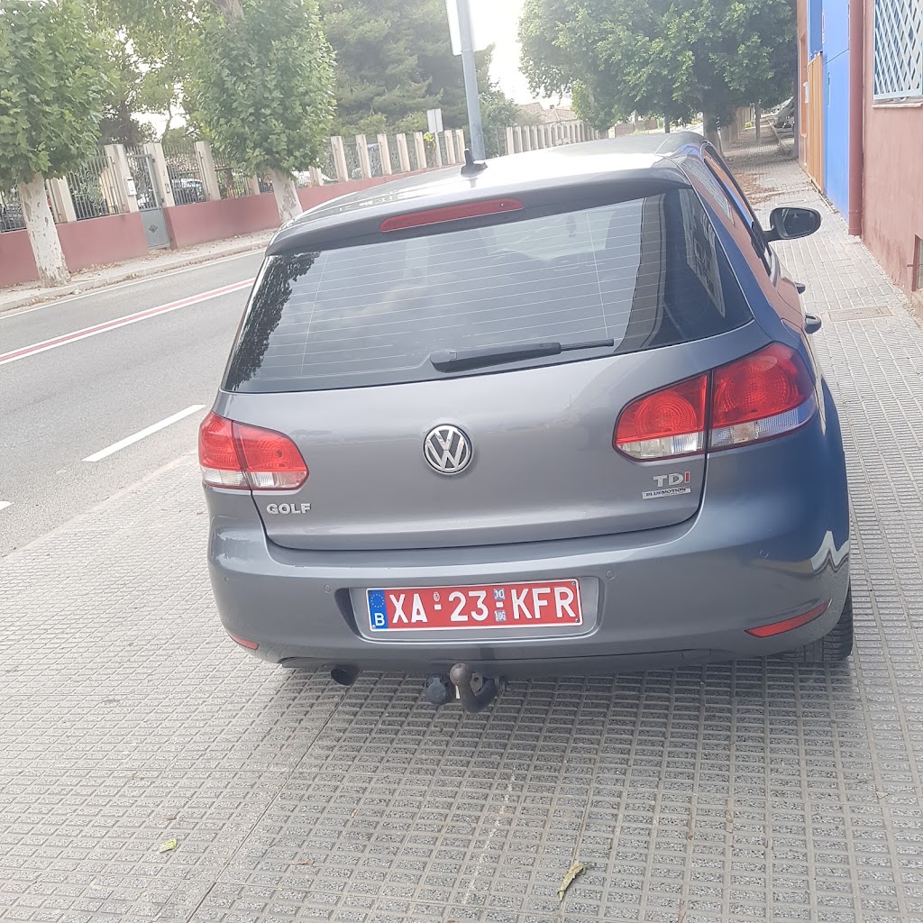 AUTO - TIGA — Del propietario