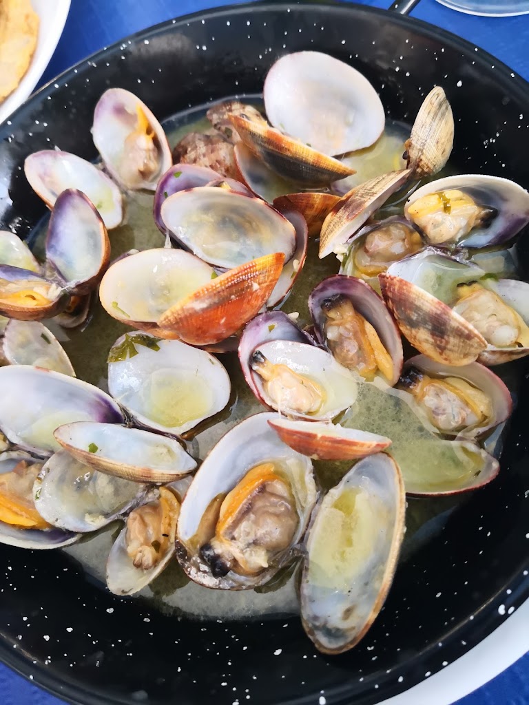 Restaurante Bar El Rubio — Almeja