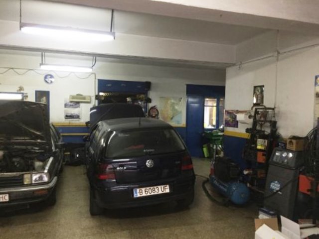 Talleres Alonso - taller mecanico, diagnosis automovil, aire acondicionado — Taller