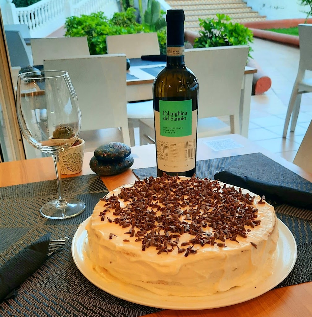 Brigante Feeling Food — Comida y bebida