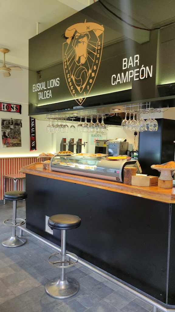 Bar Campeon & Euskallions Taldea