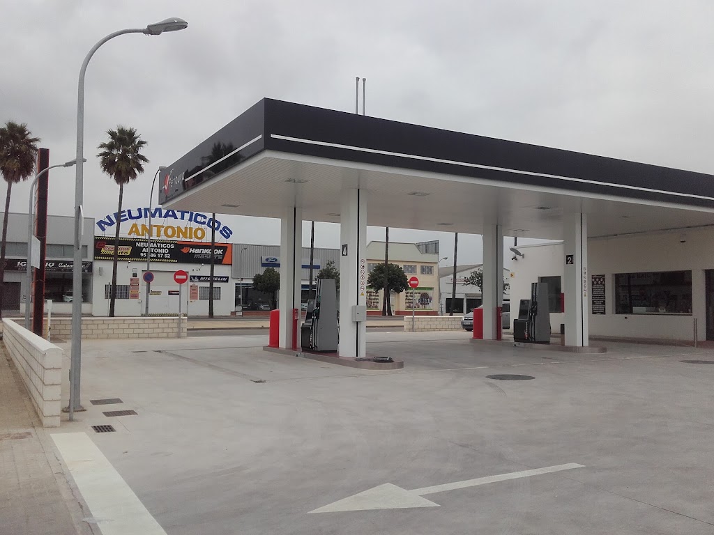 E. S. Petrouya — Surtidor de combustible