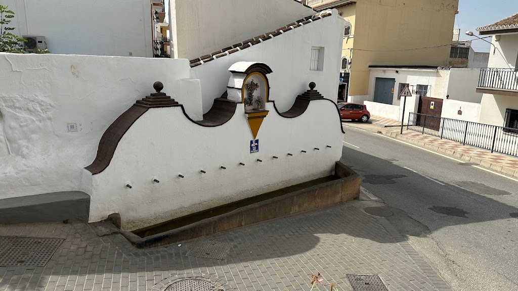 Fuente Lucena o Fuente de los Doce Canos