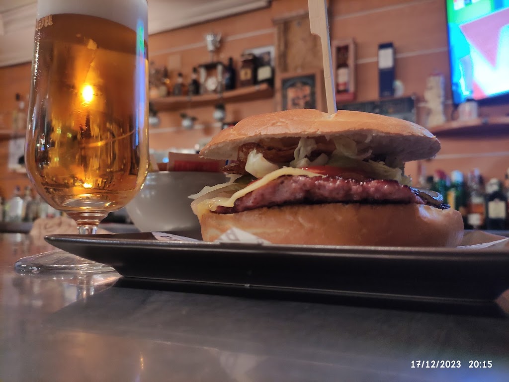 Pub Bufon Hamburgueseria — Bar