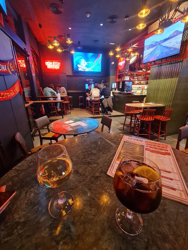 Seven Sports Bar Barcelona