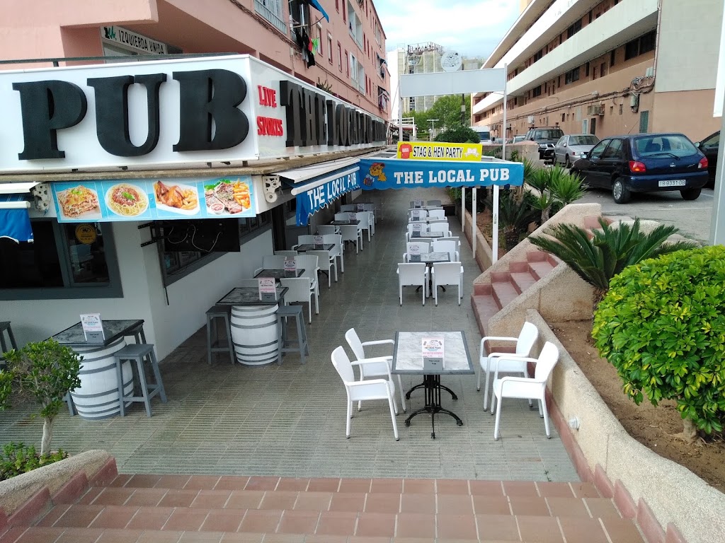 The Local British Pub — Ambiente