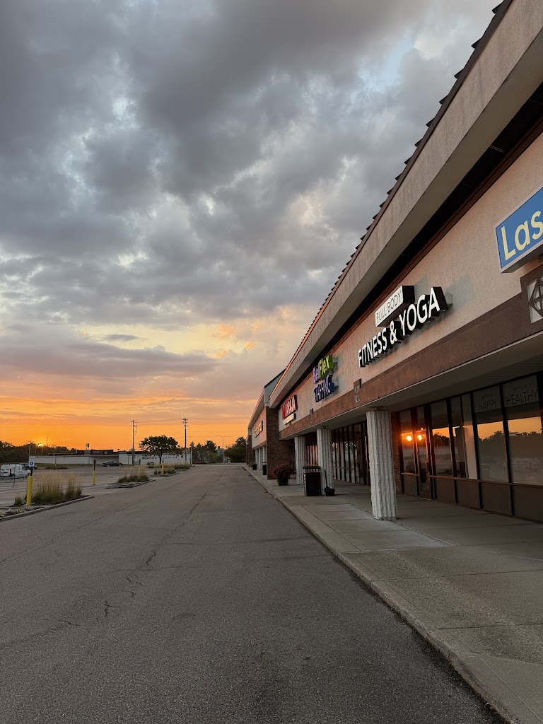  Full Body Fitness & Yoga