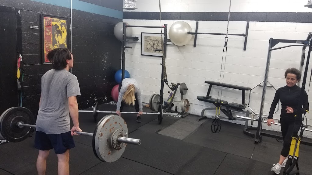  Johann Francis CSCS | Personal Training & Reformer Pilates