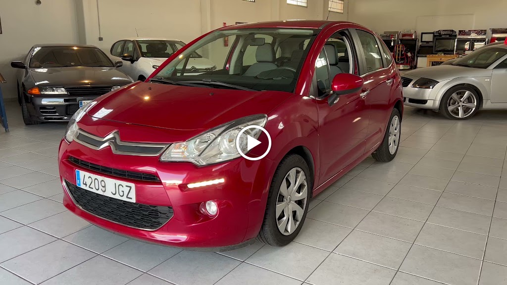 Automoviles Gonzalez X1 — Interior