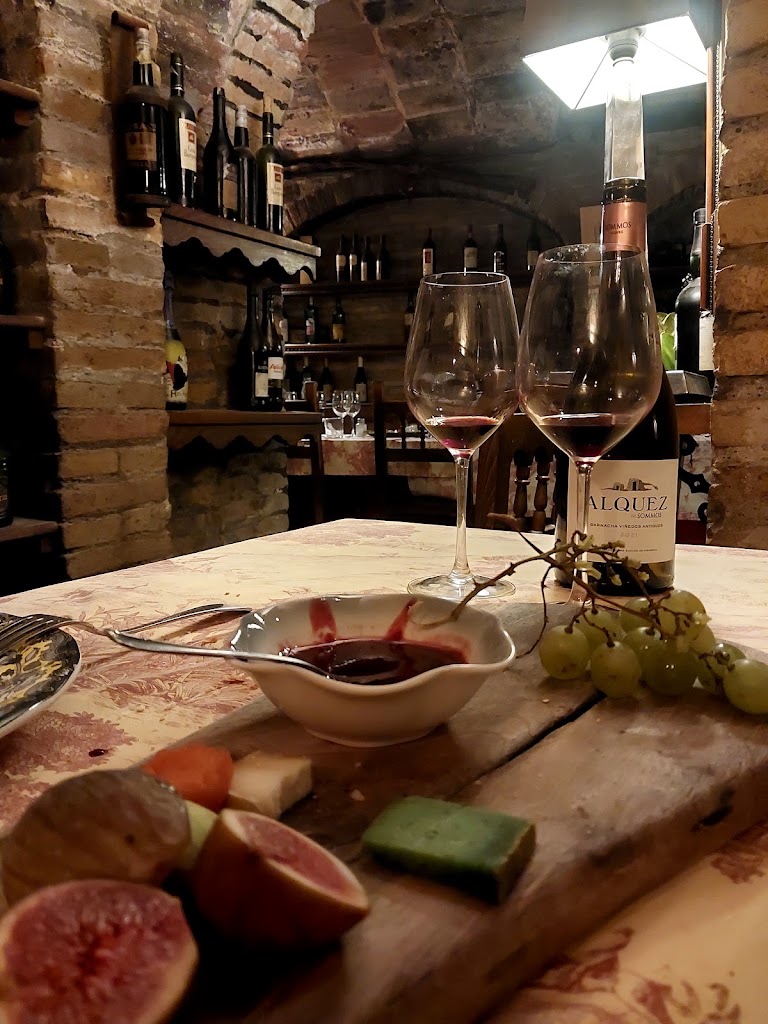 Restaurante Bodega del Vero — Comida y bebida