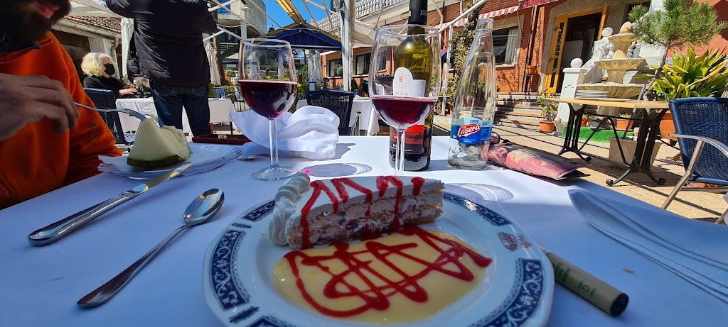 Restaurante Calleja — Comida y bebida