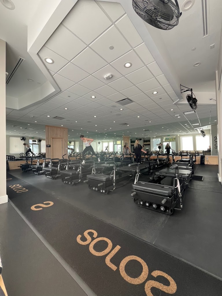  SOLOS Pilates Studio Fitness