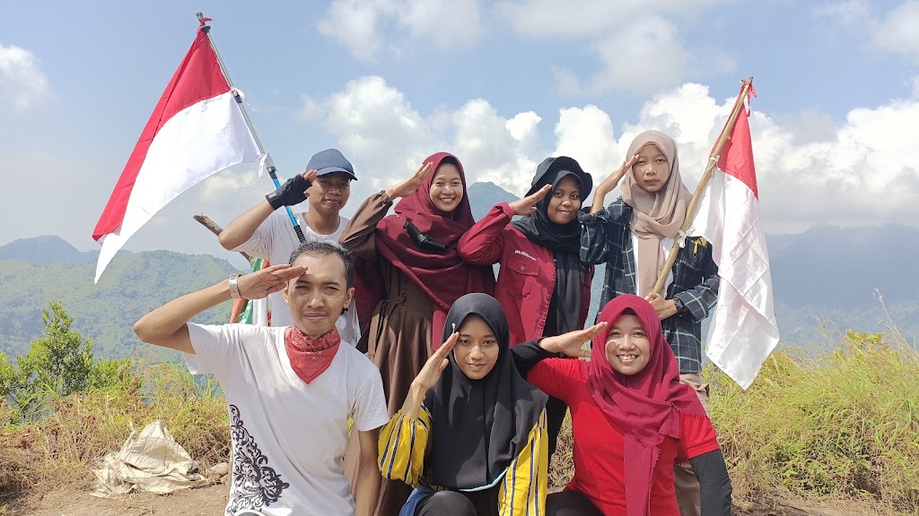 Basecamp Pendakian Puncak Abiyoso & Natas Angin