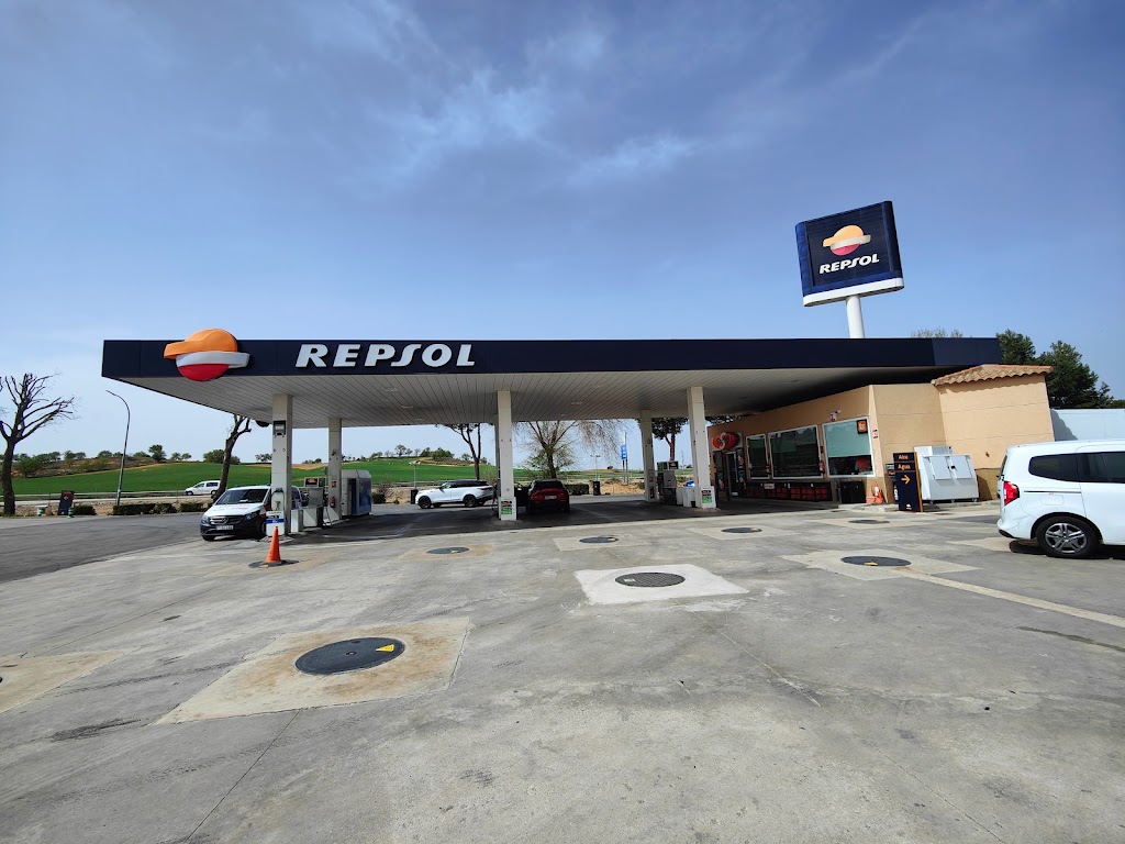 Estacion de Servicio Repsol — Estacion de servicio