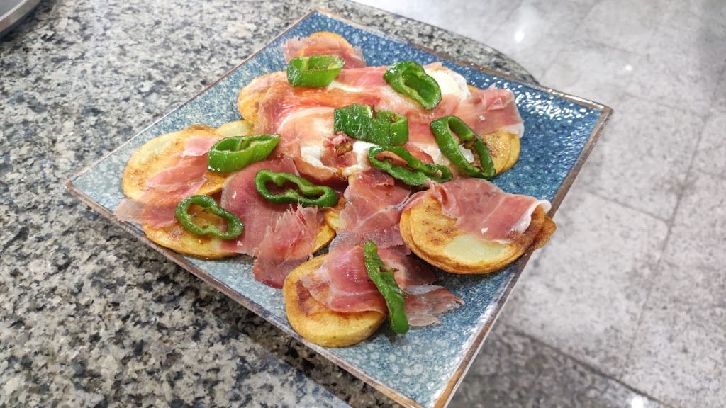 Bar Las Canas — Comida y bebida