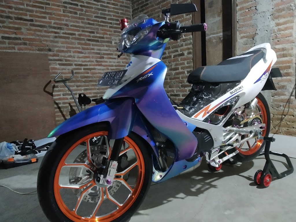 JOO J2CM GARAGE
