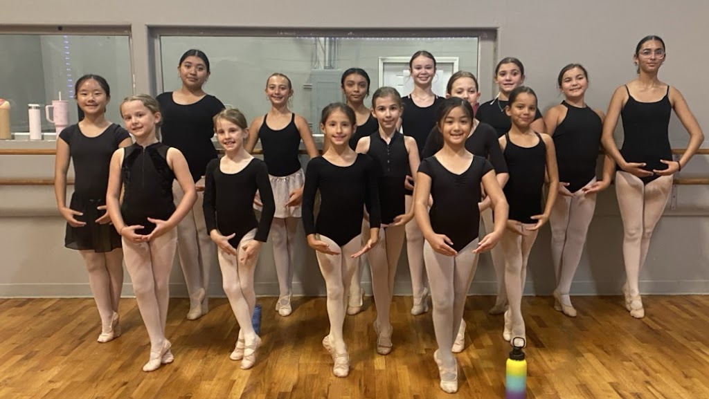  Industry Athletics & Movement