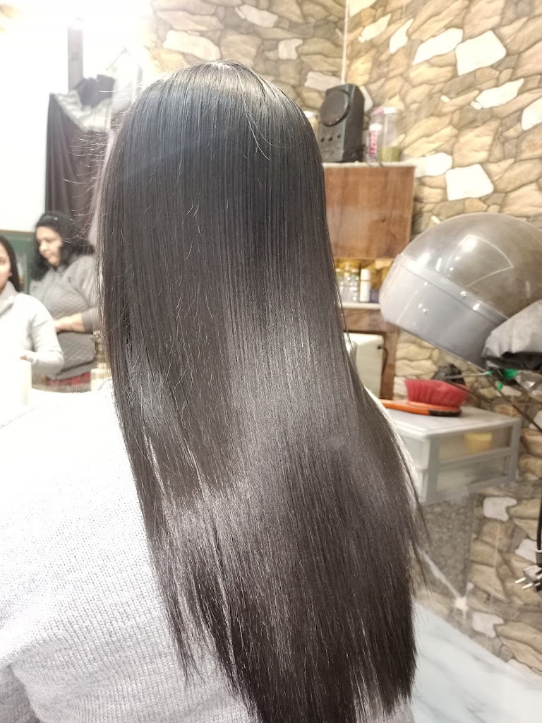 Embee S Parlour Sriganganagar