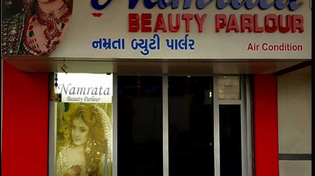 Namrata Beauty Parlour