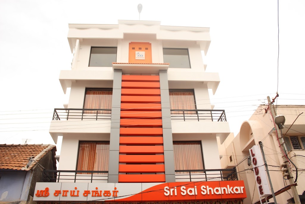 Sri Sai Shankar Lodge