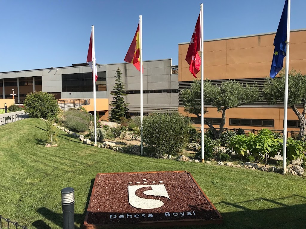 Polideportivo Municipal Dehesa Boyal - Sanse Deporte