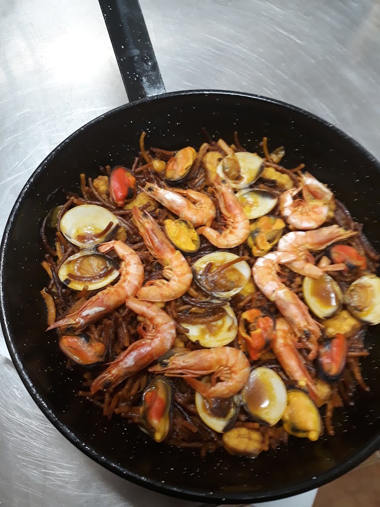 Restaurante cerveceria el sur de granada — Comida y bebida