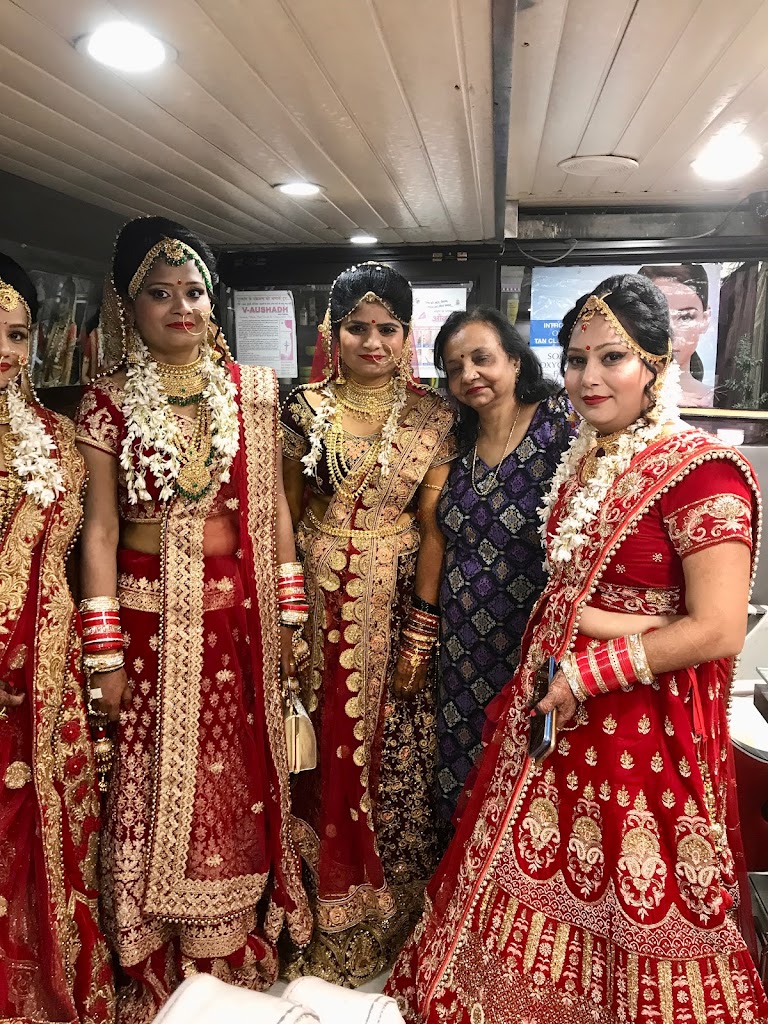 Plaza Beauty Parlour